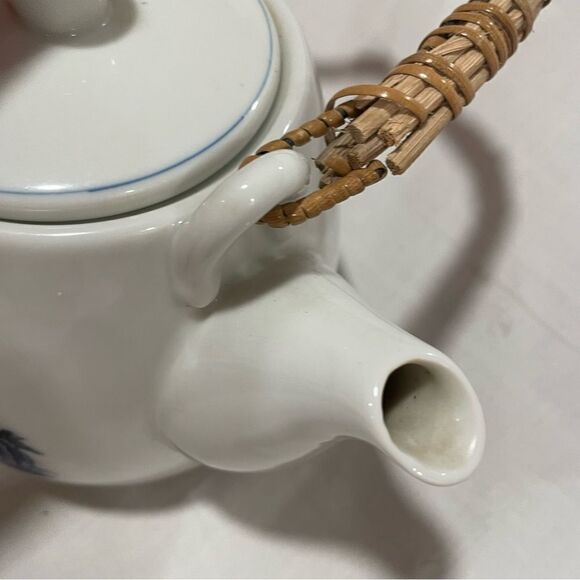 Vintage Japanese Porcelain 4.5" Teapot with Rattan Handle - Picture 10 of 15